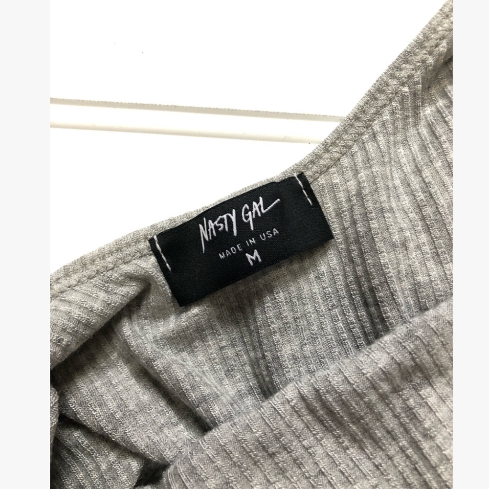 Small NASTY GAL Light Gray Backless Bodysuit - Picture 5 of 6